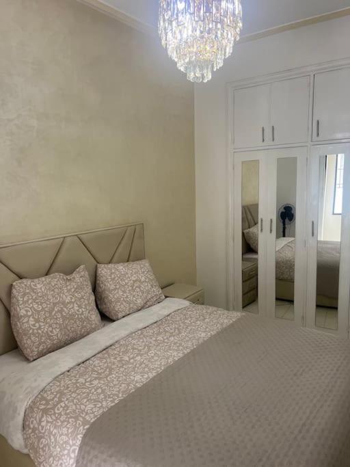 Appartement Centre 600M Plage Tanger Extérieur photo