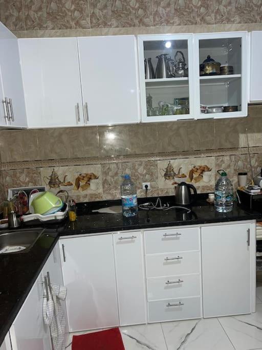 Appartement Centre 600M Plage Tanger Extérieur photo